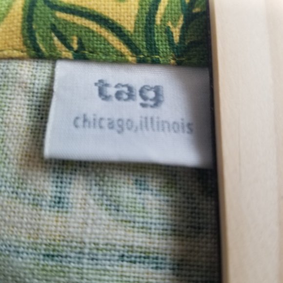 Tag's Retro Kitchen Apron in Bright Yellow Fall & Thanksgiving Kitchen Apron - Picture 2 of 9